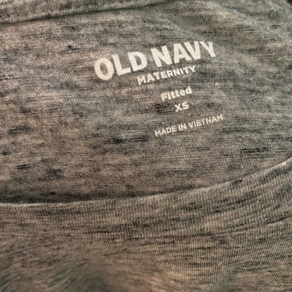 Women’s Old Navy Long-sleeve Maternity Top Size XS - Picture 5 of 6